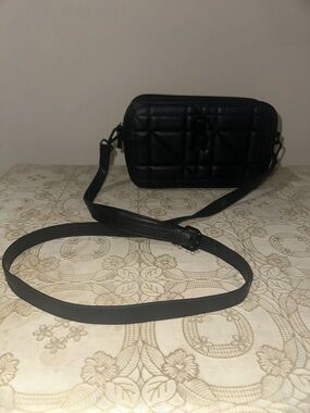 STEVE Madden Black Crossbody Camera Bag